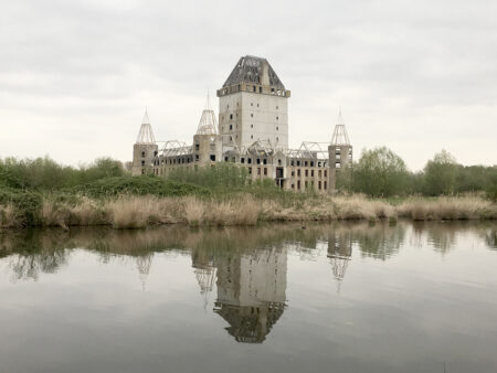 almere castle is unfinished, a ruin and a forgotten urbex place